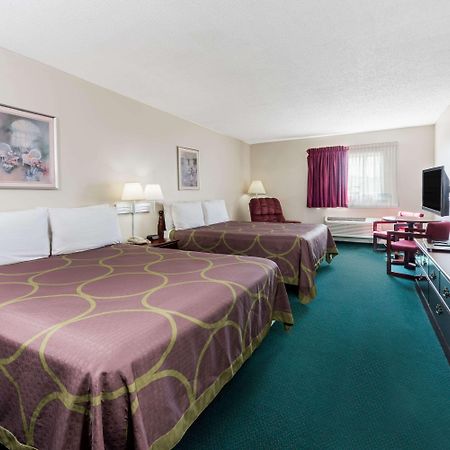 Super 8 By Wyndham Jerseyville Exterior photo